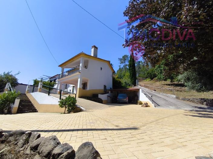 Image No.3-3 Bed House for sale