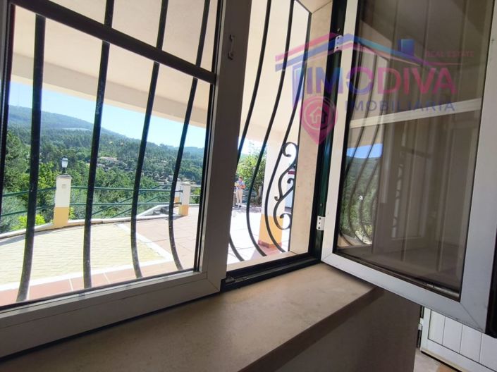 Image No.7-3 Bed House for sale