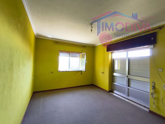 Image No.14-3 Bed House for sale