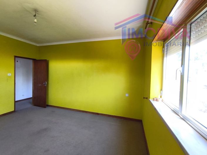 Image No.15-3 Bed House for sale