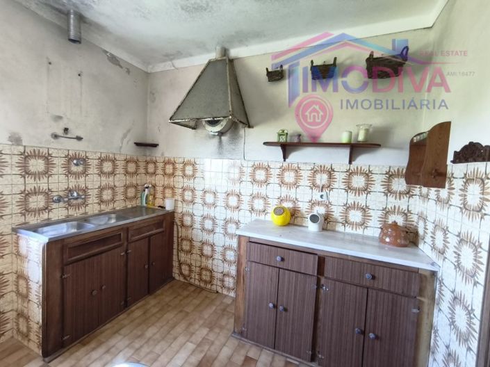 Image No.19-3 Bed House for sale