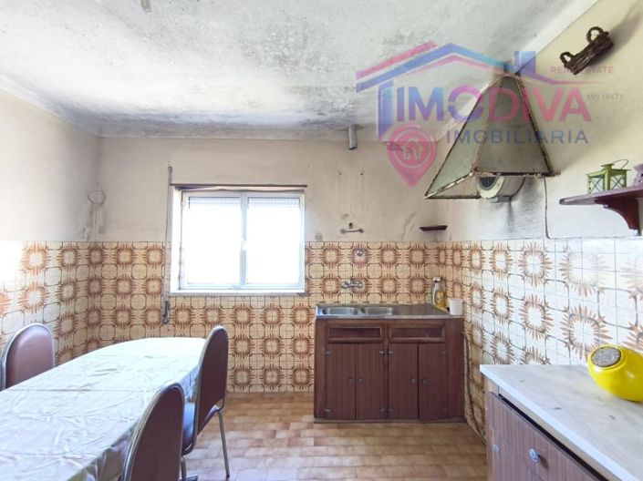Image No.20-3 Bed House for sale