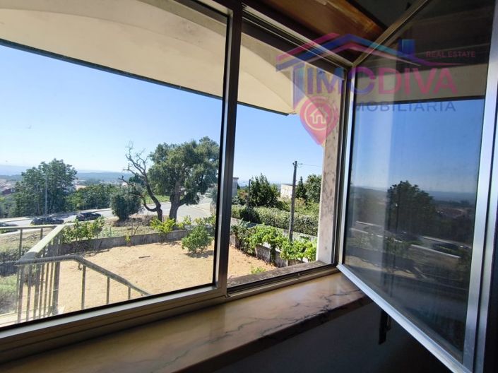 Image No.23-3 Bed House for sale