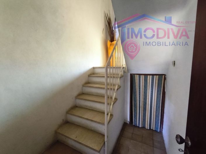 Image No.31-3 Bed House for sale
