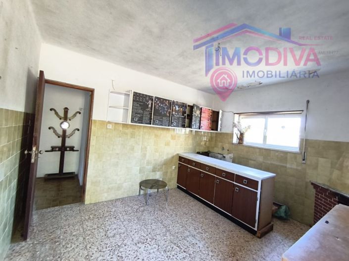 Image No.34-3 Bed House for sale
