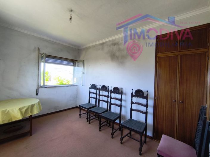 Image No.43-3 Bed House for sale