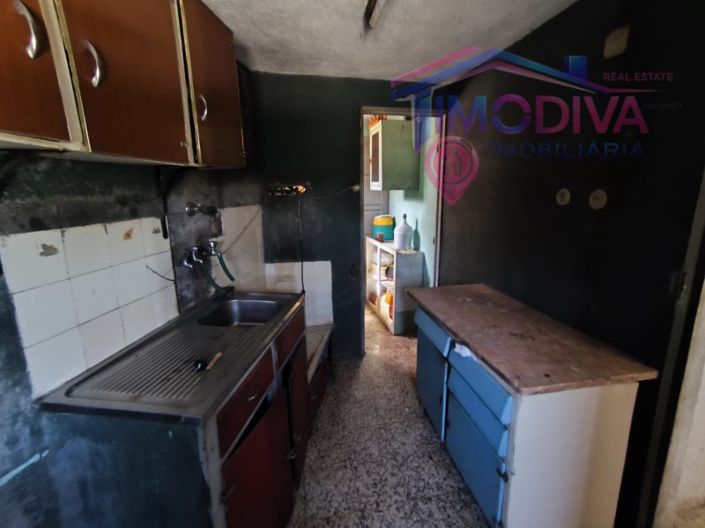 Image No.16-3 Bed House for sale