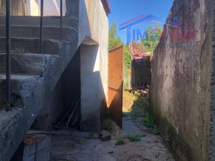 Image No.17-3 Bed House for sale