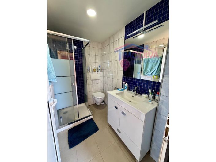 Image No.14-3 Bed House for sale