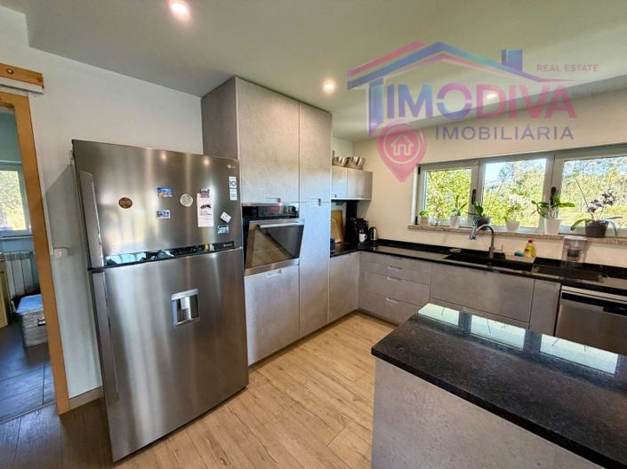 Image No.22-3 Bed House for sale