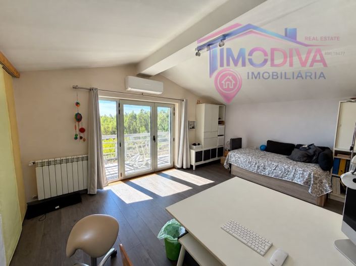 Image No.46-3 Bed House for sale