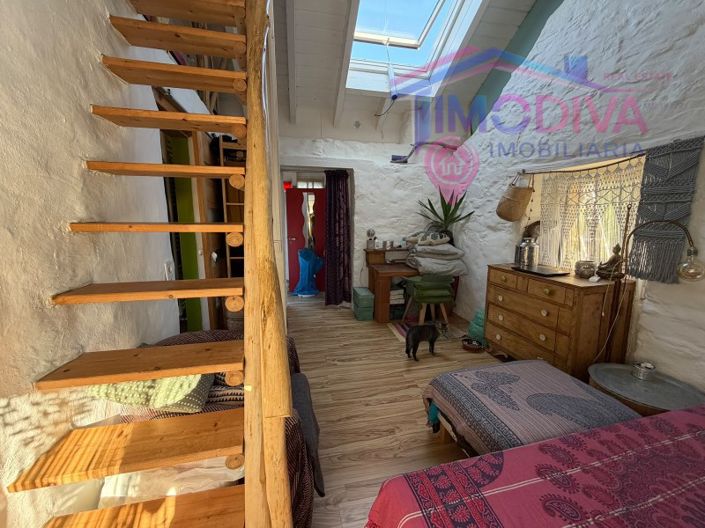 Image No.22-1 Bed House for sale