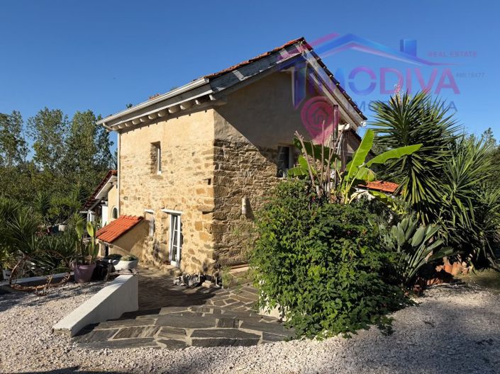 Image No.3-1 Bed House for sale
