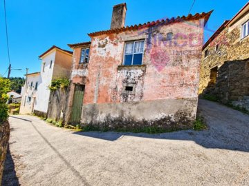 1 - Góis, Maison