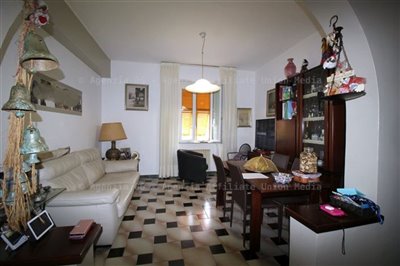 1 - Arcola, Apartment