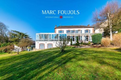 1 - Parmain, House