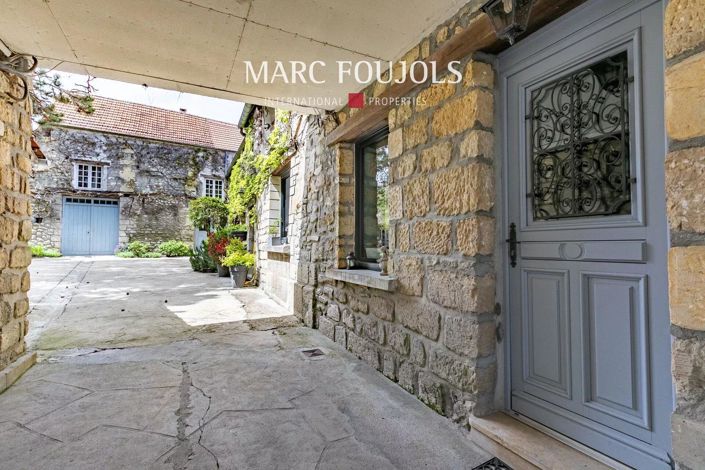 Image No.1-2 Bed House for sale