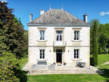 1 - Fleurance, House