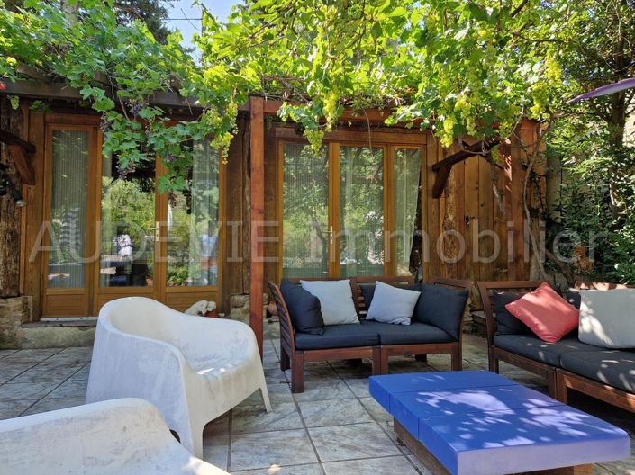 Image No.7-5 Bed House for sale