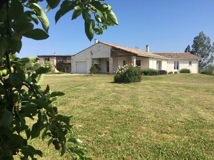 Image No.1-5 Bed House for sale