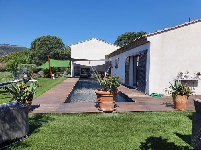 Image No.1-3 Bed House for sale