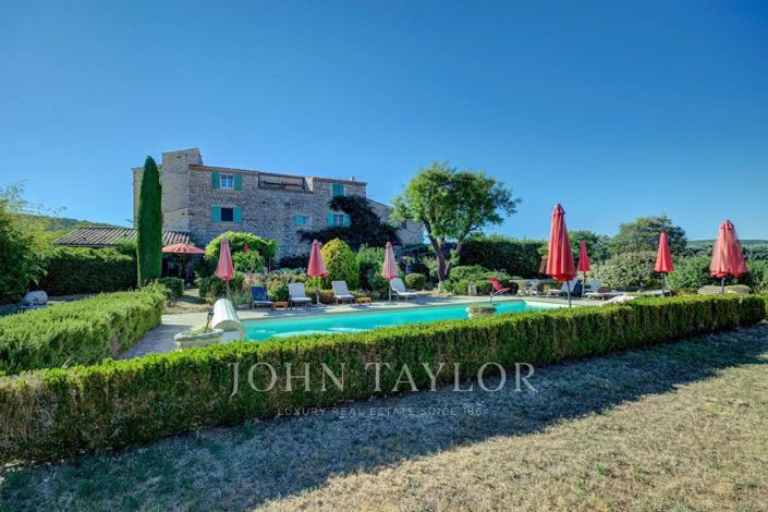 Image No.1-7 Bed House for sale