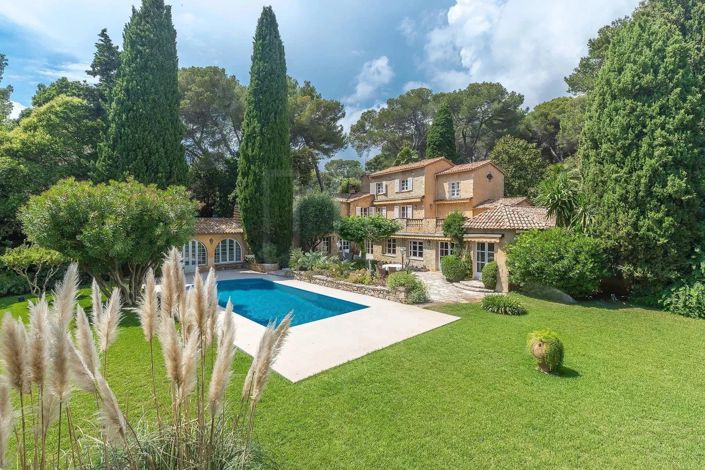 Image No.1-5 Bed House for sale