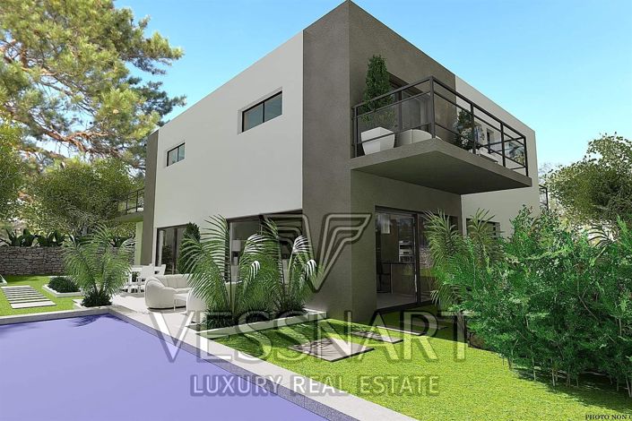 Image No.1-5 Bed Property for sale
