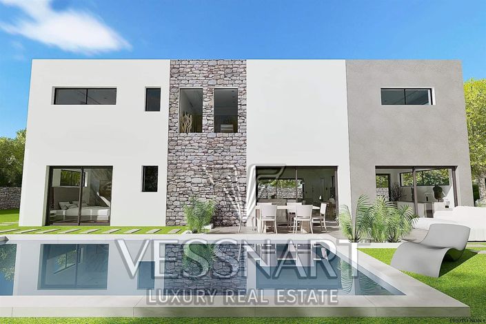 Image No.1-5 Bed Property for sale