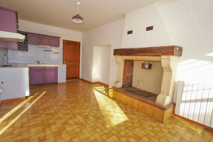 Image No.10-6 Bed House for sale