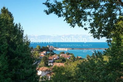 1 - Ciboure, House