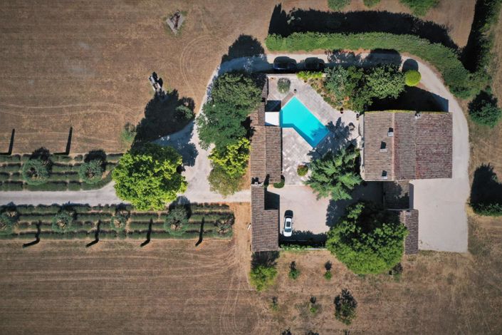 Image No.1-4 Bed House for sale