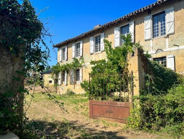 1 - Masseube, Maison