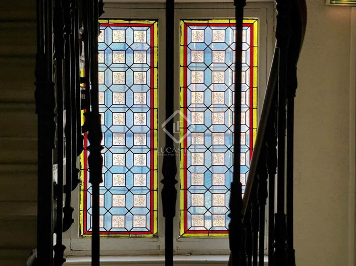 Image No.1-7 Bed House for sale