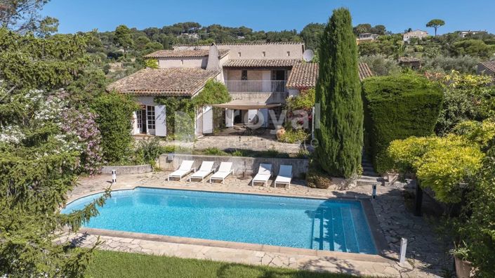 Image No.1-4 Bed House for sale