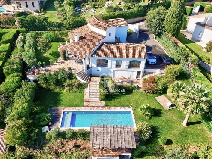 Image No.1-5 Bed House for sale