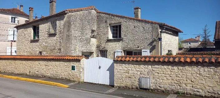 Image No.1-Maison de 3 chambres à vendre à Mansle