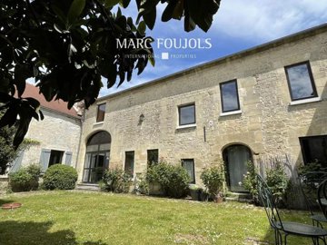 1 - Chantilly, House