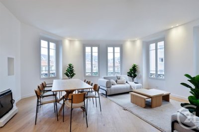 1 - Nice, Apartment