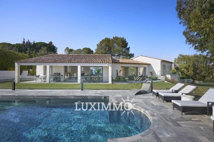 Image No.1-6 Bed House for sale