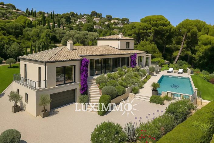 Image No.1-5 Bed House for sale