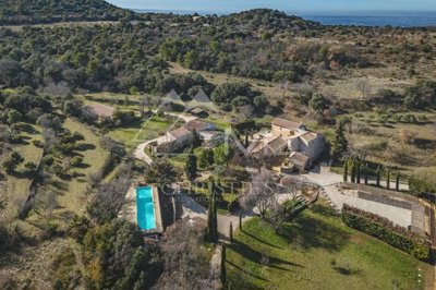 1 - L'Isle-sur-la-Sorgue, House