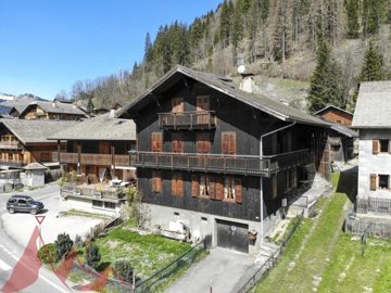 1 - Haute-Savoie, House
