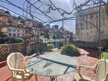 1 - Menton, Apartment