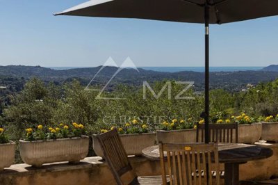 1 - Grasse, House