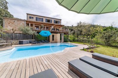1 - Anduze, House