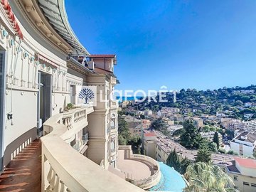 1 - Menton, Apartment