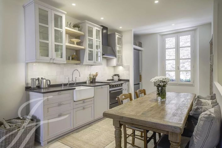 Image No.1-3 Bed House for sale
