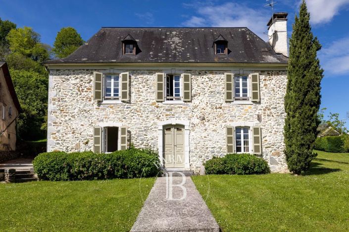 Image No.1-Maison de 9 chambres à vendre à Oloron-Sainte-Marie