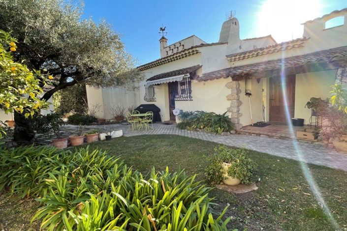 Image No.1-3 Bed House for sale